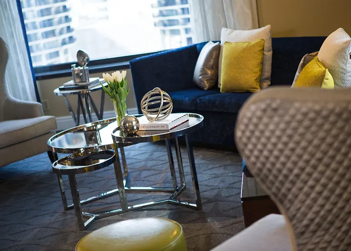 Hotel Renaissance Downtown