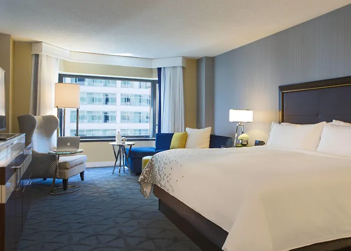 Renaissance Downtown 4* Chicago