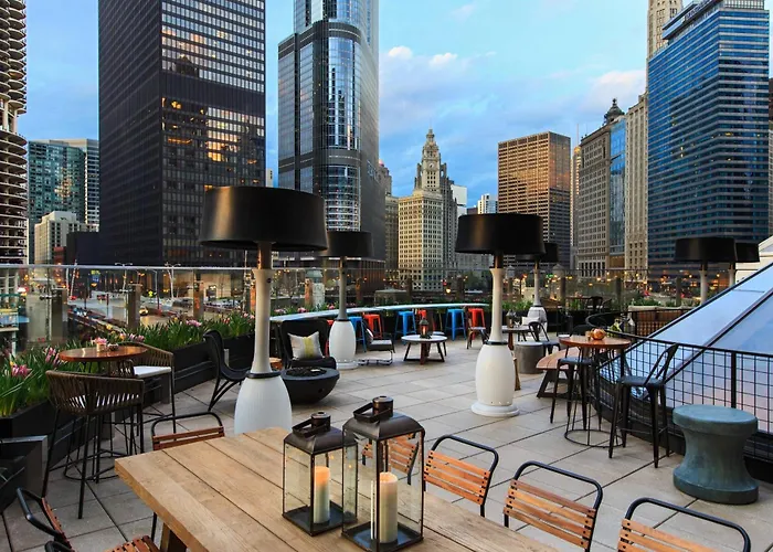 Renaissance Downtown Hotel