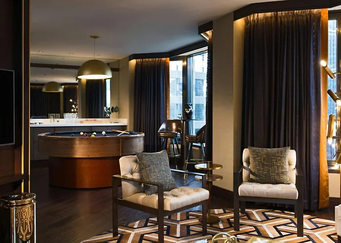 Renaissance Downtown