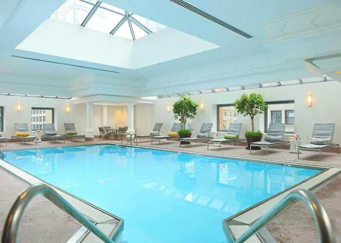 Renaissance Downtown Hotel Chicago